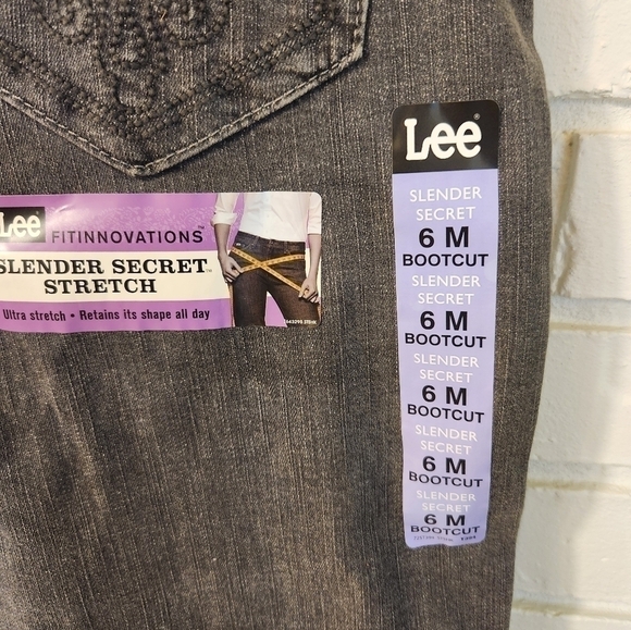 Lee Stone Wash Jeans - Picture 5 of 8
